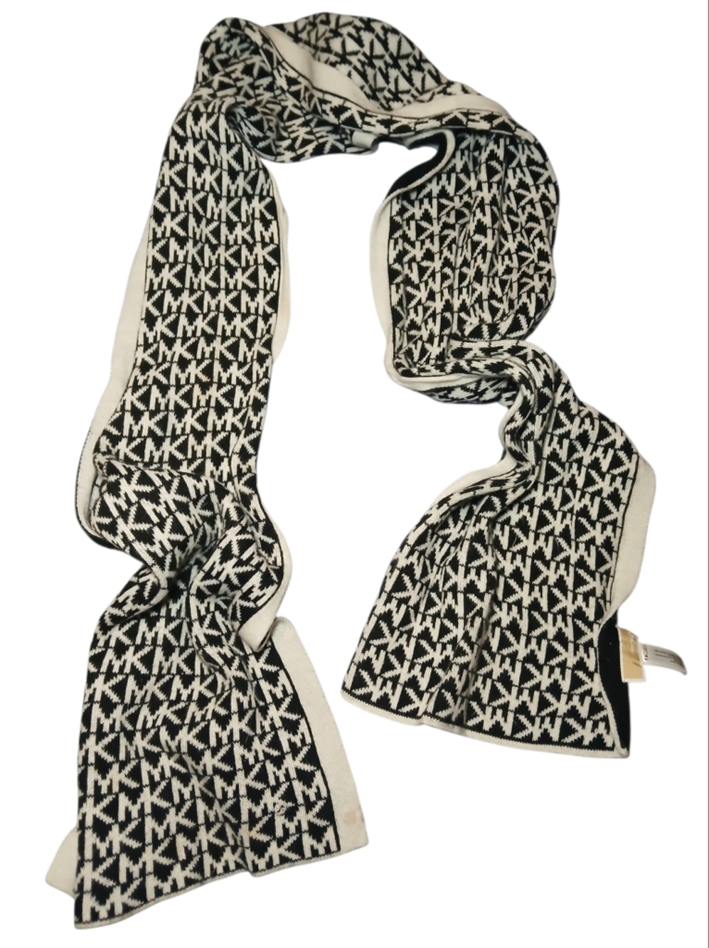 MICHAEL Michael Kors White and Black Patterned Knit Scarf